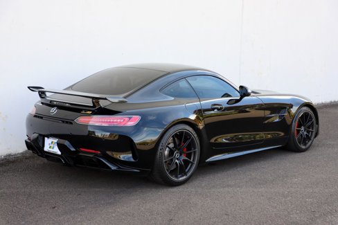 Used 2018 Mercedes-Benz AMG GT R image 5