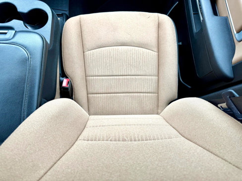 Used 2021 RAM 1500 Classic SLT image 33