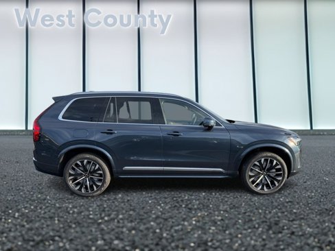 New 2026 Volvo XC90 B6 Plus w/ Protection Package Premier image 2
