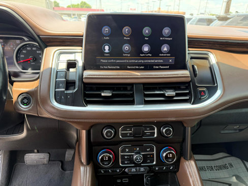Used 2021 Chevrolet Suburban High Country w/ Premium Package image 24