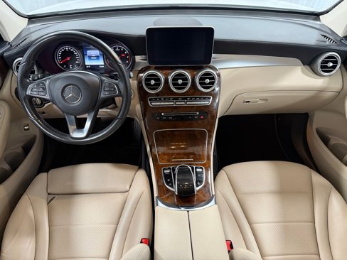 Used 2016 Mercedes-Benz GLC 300 4MATIC image 11