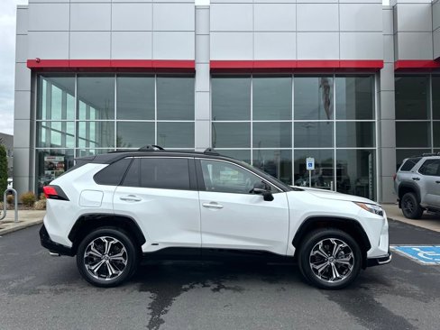 Certified 2025 Toyota RAV4 XSE image 2