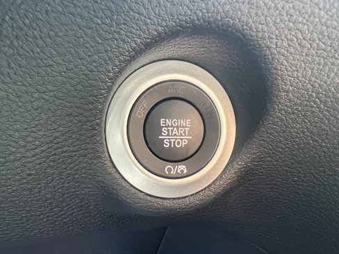 New 2026 Chrysler Pacifica Limited w/ S Appearance Package image 19