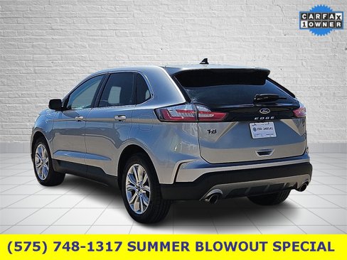Used 2024 Ford Edge Titanium image 3