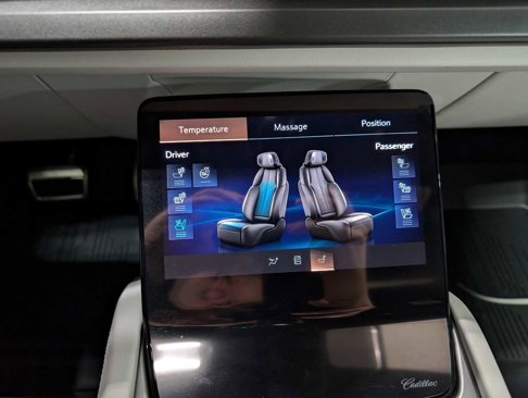 New 2026 Cadillac Vistiq Luxury w/ LPO, Floor Liner Package image 34