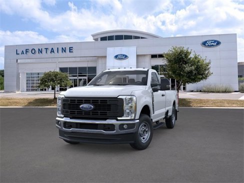 New 2026 Ford F250 XL w/ XL Chrome Package image 3