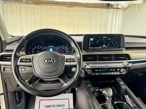 Used 2021 Kia Telluride SX w/ SX Prestige Package image 16
