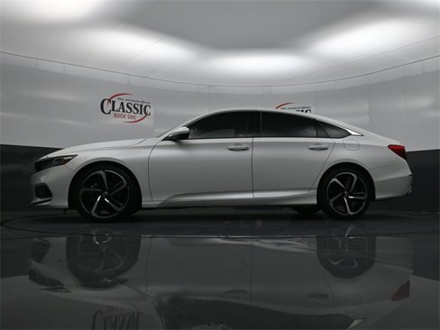 Used 2020 Honda Accord Sport image 29
