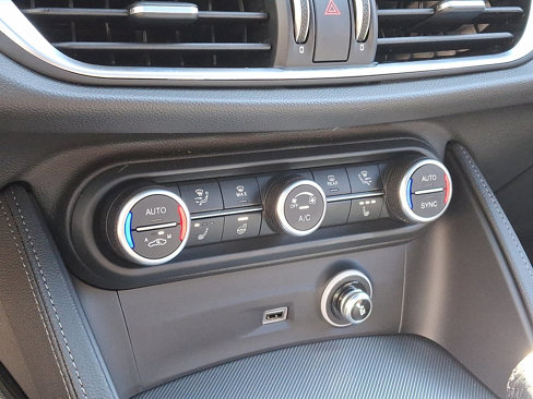 New 2025 Alfa Romeo Stelvio Tributo Italiano w/ Active Assist Plus Package image 10