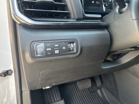 New 2026 GMC Terrain AT4 w/ Convenience Package III image 35
