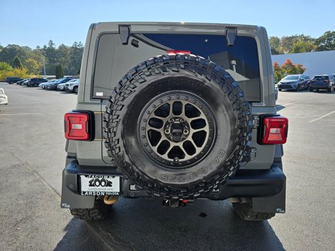 Used 2022 Jeep Wrangler Unlimited Rubicon w/ Xtreme Recon 35" Tire Package image 4