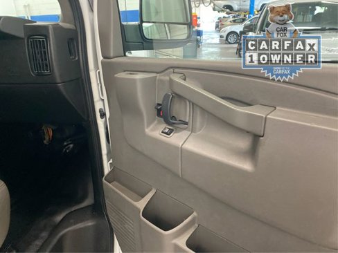 Used 2019 GMC Savana 2500 image 22