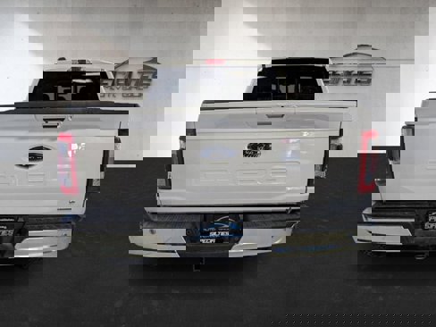 Used 2023 Ford F150 Lariat image 9