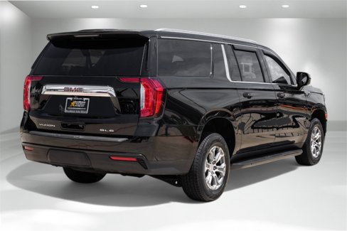 Used 2022 GMC Yukon XL SLE w/ Gmc Pro Safety Plus Package image 6
