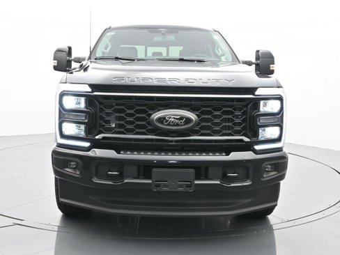 New 2026 Ford F250 Lariat image 2
