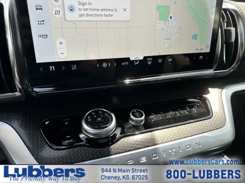New 2025 Ford Expedition Max Platinum w/ Stealth Appearance Package image 18