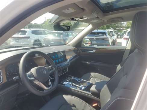 New 2026 Volkswagen Atlas SE image 19