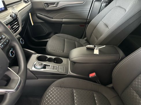 New 2026 Ford Escape Active image 19