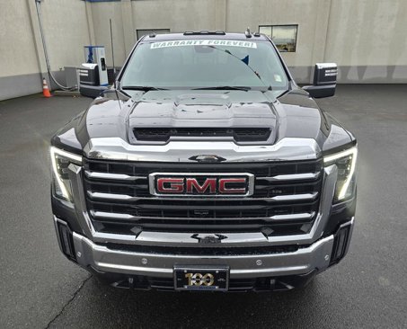 New 2025 GMC Sierra 3500 SLT w/ SLT Convenience Package image 3