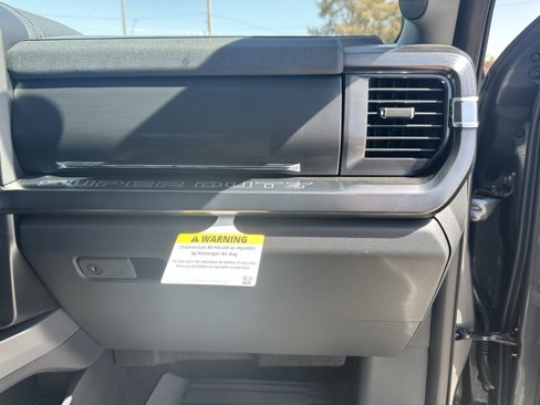 New 2025 Ford F350 Lariat w/ Lariat Ultimate Package image 31
