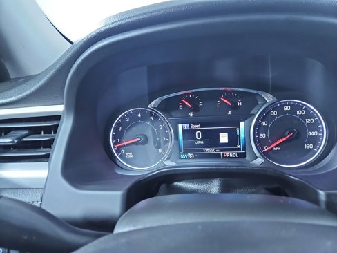Used 2017 GMC Acadia SLT image 16