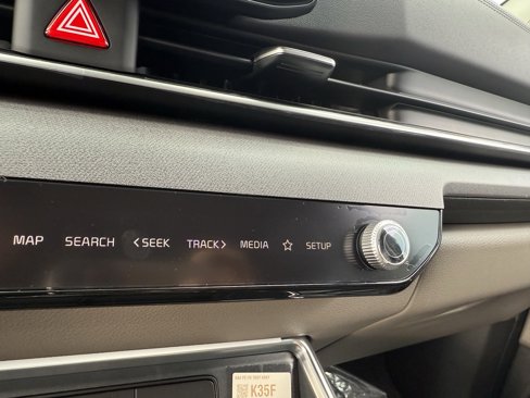New 2026 Kia Carnival SX image 23