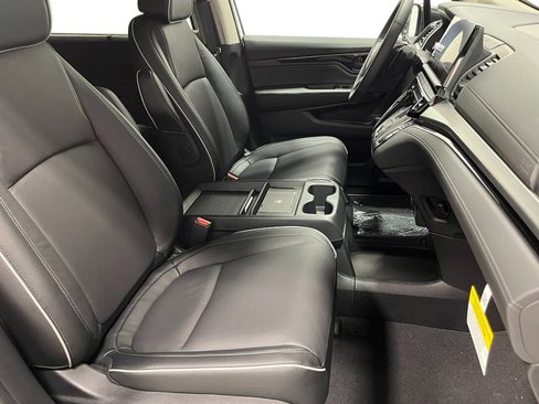 New 2026 Honda Odyssey Touring image 29