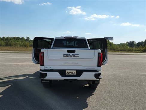 Used 2024 GMC Sierra 2500 Denali Ultimate image 14