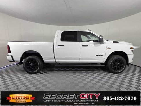 New 2025 RAM 3500 Big Horn image 8