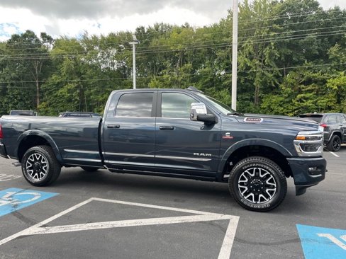 Used 2025 RAM 3500 Limited image 5