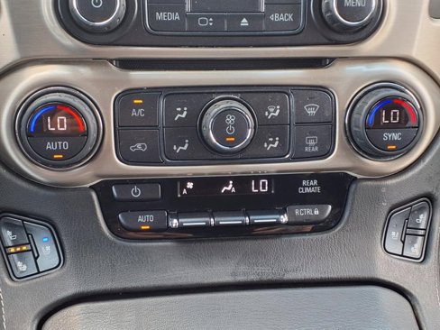 Used 2020 GMC Yukon XL Denali image 21