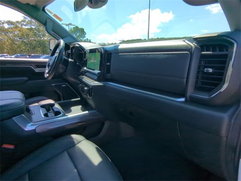 Certified 2024 Chevrolet Silverado 2500 LTZ w/ LTZ Plus Package image 29