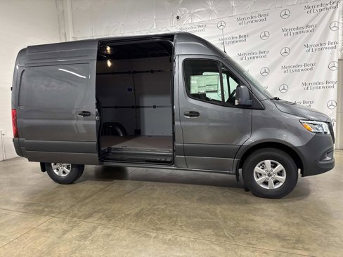 New 2025 Mercedes-Benz Sprinter 2500 image 15