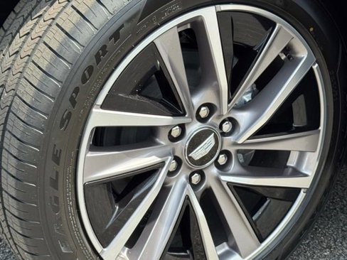 New 2026 Cadillac Vistiq Sport image 12