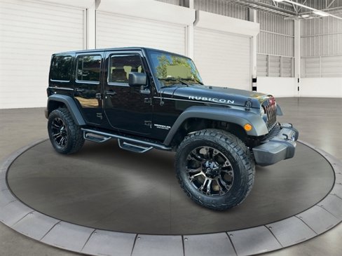 Used 2017 Jeep Wrangler Unlimited Rubicon w/ Connectivity Group image 7