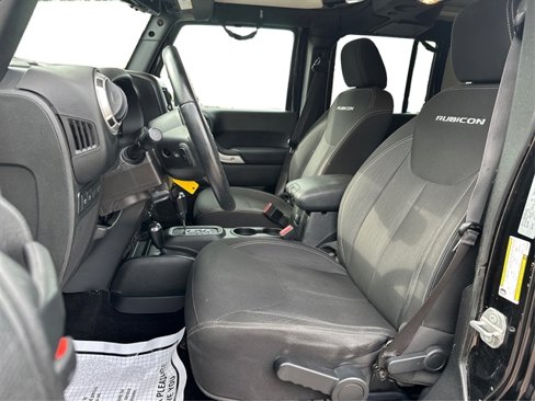 Used 2017 Jeep Wrangler Unlimited Rubicon w/ Connectivity Group image 10