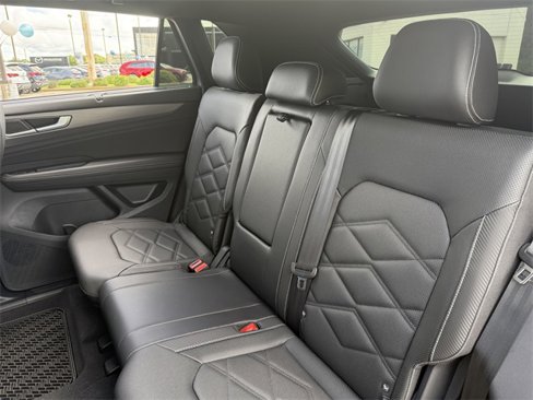 New 2025 Volkswagen Atlas Cross Sport SE image 19