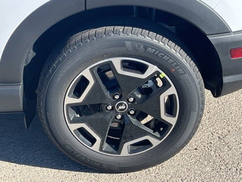 New 2024 Ford Bronco Sport Outer Banks w/ Tech Package image 5