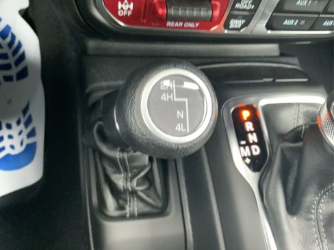 New 2025 Jeep Gladiator Rubicon w/ Convenience Group image 26