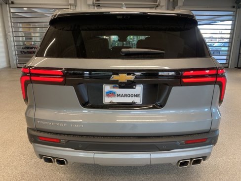 New 2026 Chevrolet Traverse LT w/ Driver Confidence Package image 6
