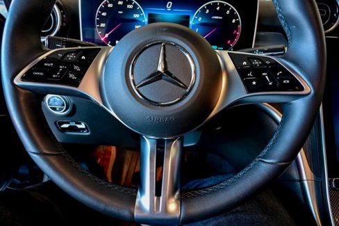 Used 2022 Mercedes-Benz C 300 4MATIC Sedan image 32
