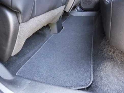 Used 2025 Chevrolet Equinox LT w/ Convenience Package II image 36