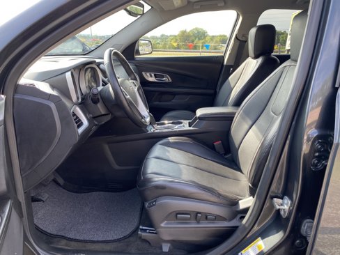 Used 2017 Chevrolet Equinox Premier w/ Enhanced Convenience Package image 9