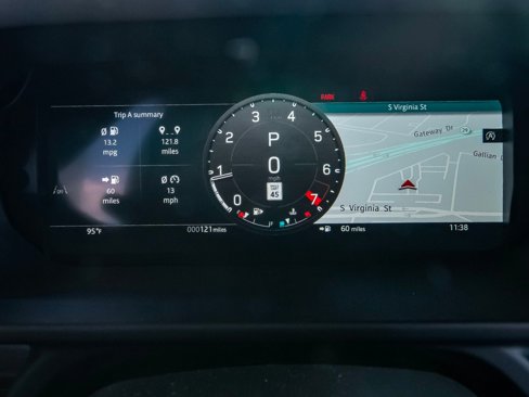 New 2025 Land Rover Defender 110 S image 9
