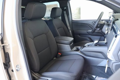 New 2026 GMC Canyon Elevation w/ Convenience Package image 18