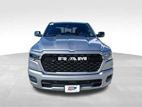 New 2026 RAM 1500 4x4 Crew Cab image 8
