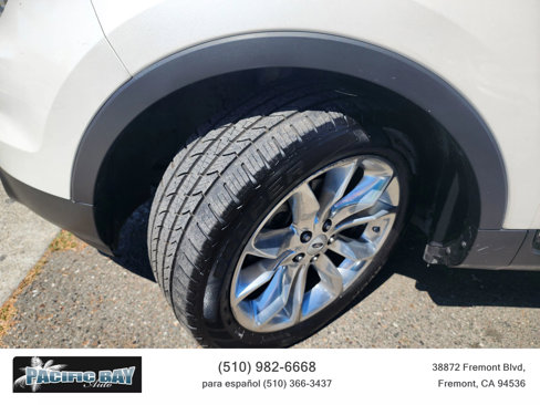 Used 2015 Ford Explorer XLT w/ Equipment Group 202B image 15