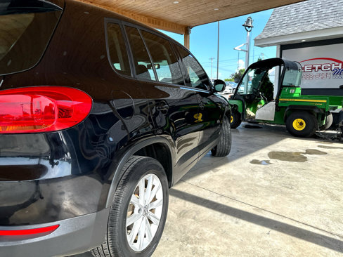 Used 2017 Volkswagen Tiguan S image 15