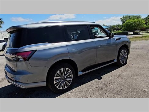 New 2025 INFINITI QX80 Sensory image 23