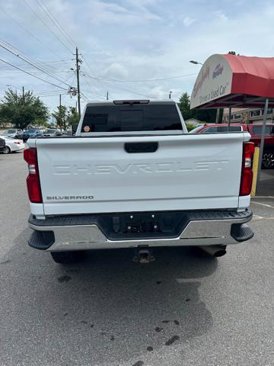 Used 2020 Chevrolet Silverado 3500 LTZ image 3
